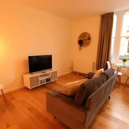 Alma Vale 3 - Hopewell Bristol